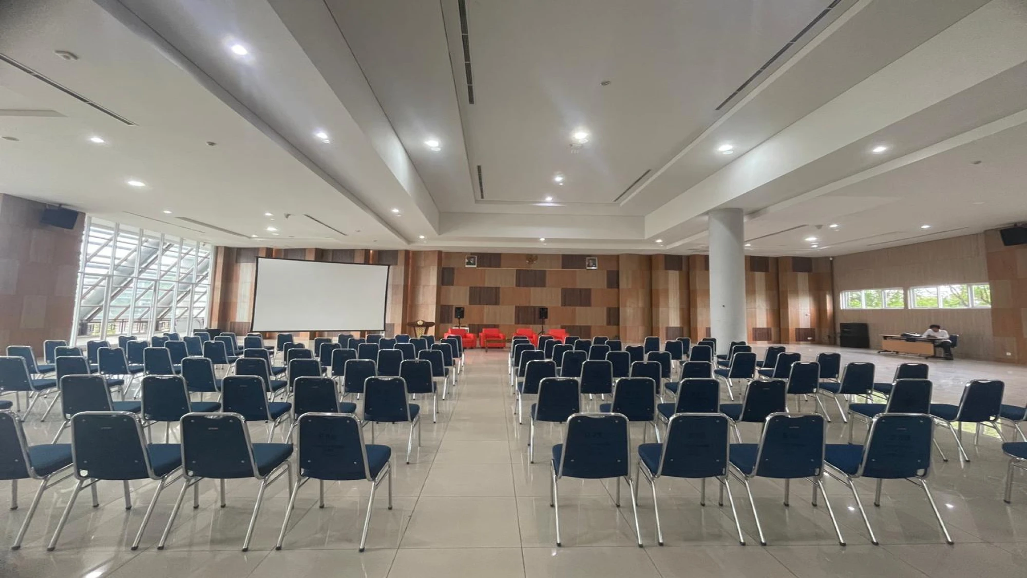 Konferensi 5
